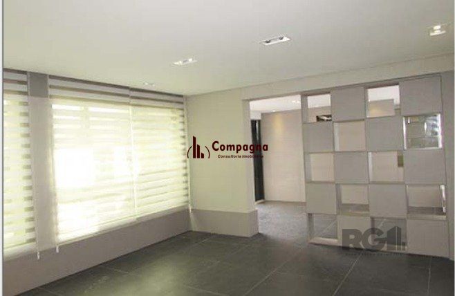 PRÉDIO A VENDA na rua Cairu, Navegantes Porto Alegre RS com aproximadamente 430m², com 2 pavimentos,  espaço de estacionamento para 8 veiculos, — foto 5
