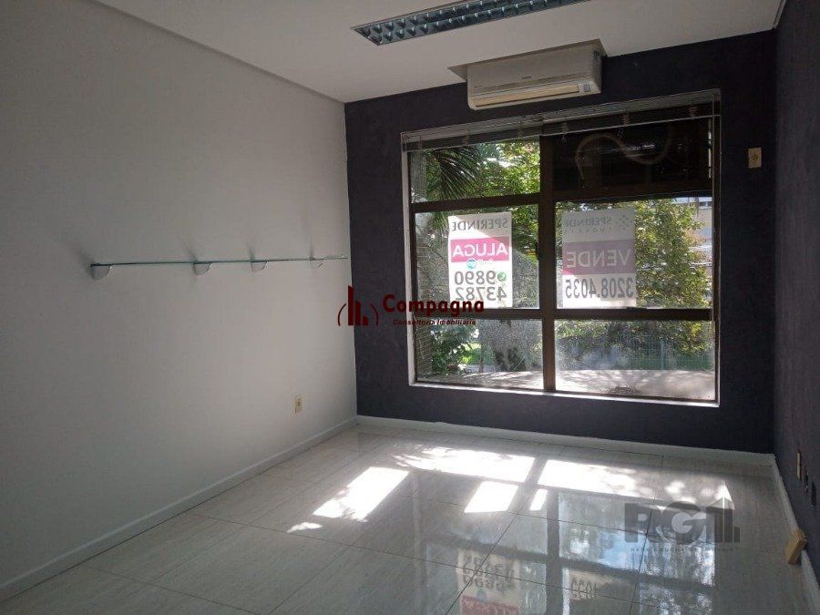 Sala Comercial à venda, 40m², Petrópolis - Porto Alegre