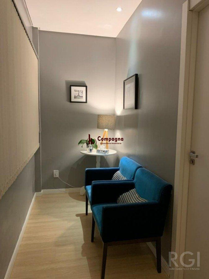 Sala Comercial à venda, 38m², Petrópolis - Porto Alegre