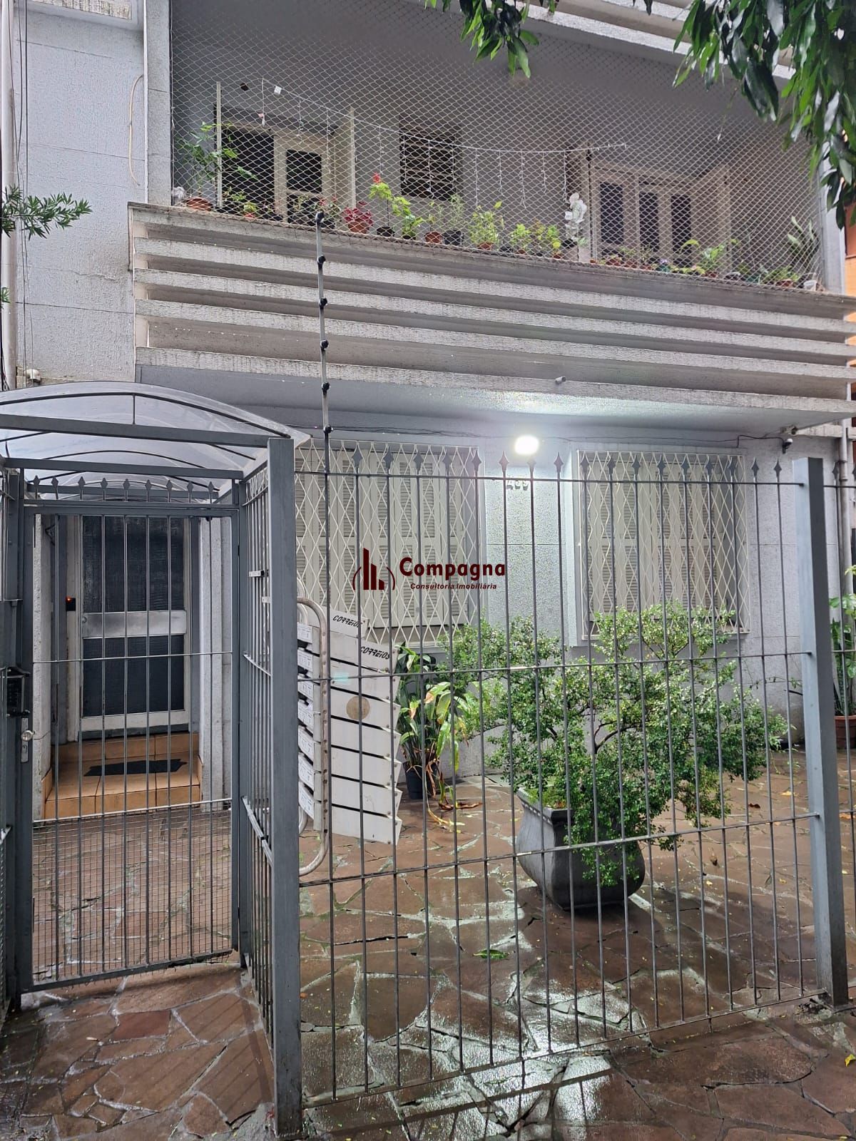 Apartamento para Venda - 39.35m², 1 dormitório, Floresta — foto 2