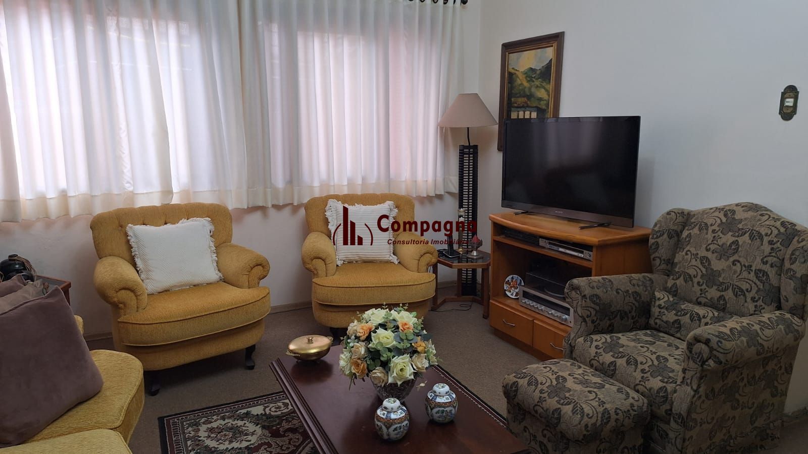 **Apartamento Mobiliado de 3 Quartos à Venda em Porto Alegre, Rio Grande do Sul** — foto 4