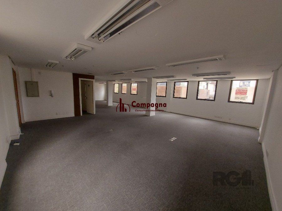 Sala Comercial 1 quartos à venda, 144m², Rio Branco - Porto Alegre — foto 2