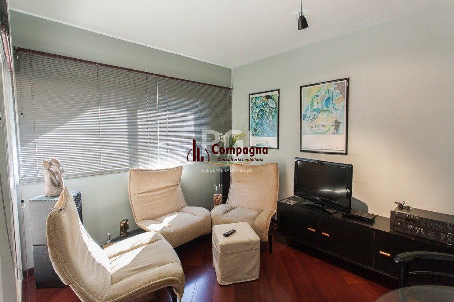 Apartamento para Venda - 122m², 3 dormitórios, 2 vagas - Petrópolis