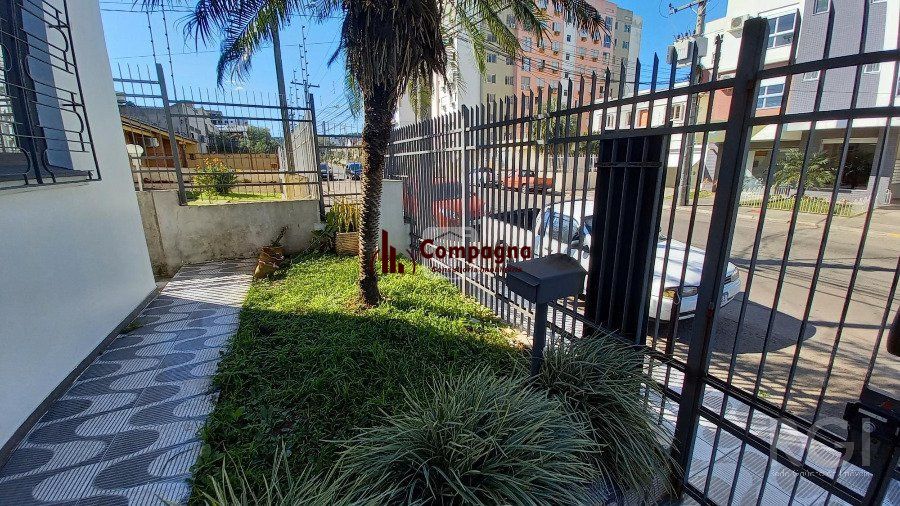 Casa para Venda - 389m², 4 dormitórios, sendo 1 suites, 3 vagas - Nossa Senhora das Dores — foto 3