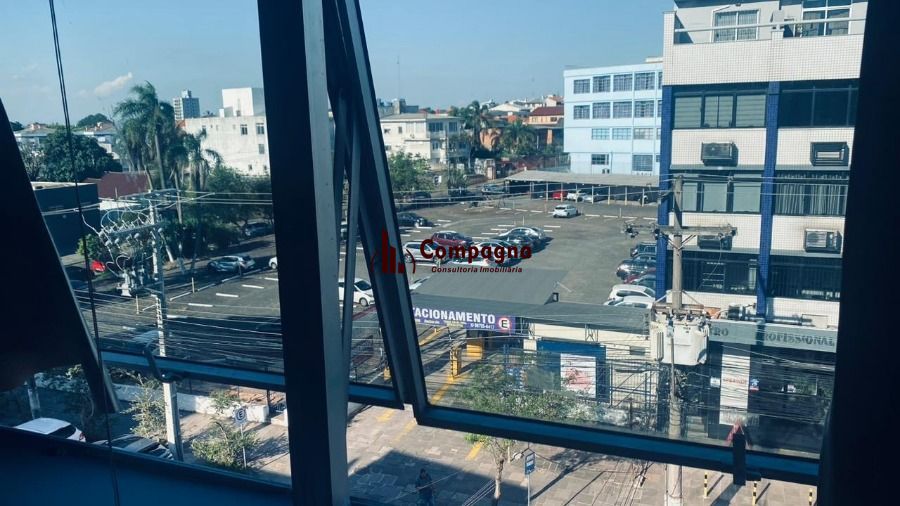 Excelente sala com 33,34m2 de frente, na Assis Brasil, Passo D'areia, semi-mobiliado — foto 2