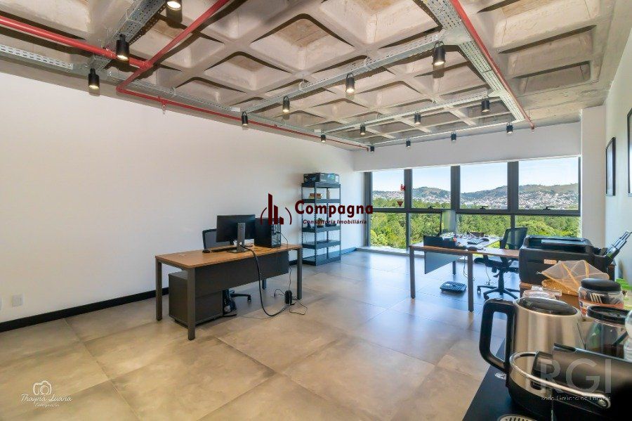 Sala Comercial à venda, 48m², Petrópolis - Porto Alegre — foto 3