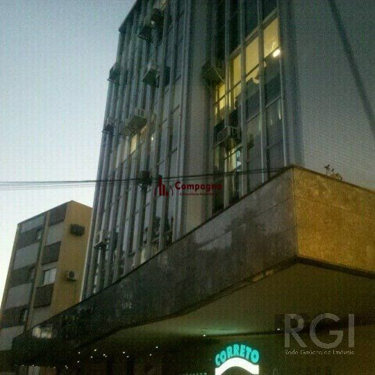 Sala Comercial à venda, 37m², Petrópolis - Porto Alegre — foto 2