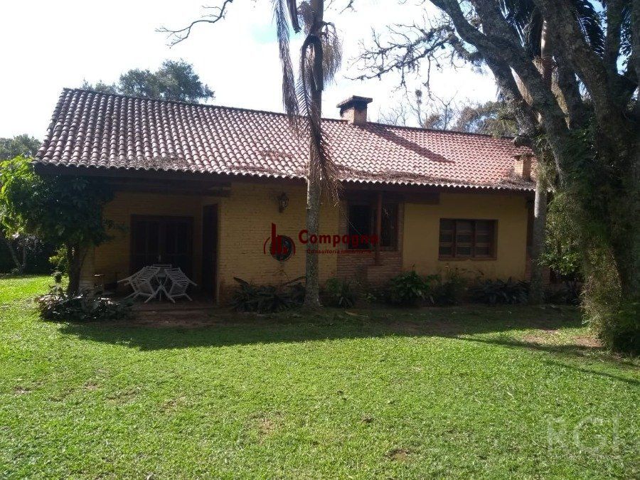 Sítio para Venda - 350m², 3 dormitórios, sendo 1 suites, 7 vagas - Águas Claras — foto 2