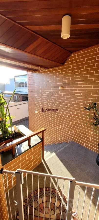 VENDA Casa  em condomínio  com 3 quartos,  suite,   no Bairro Chácara das Pedras,  Porto Alegre RS,  na  rua Monte Alverne. — foto 3