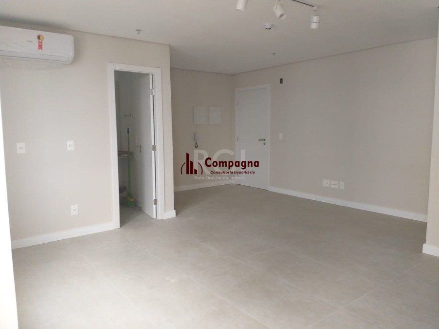 Conjunto/Sala para Venda - 37.56m², 0 dormitórios, 1 vaga - Moinhos de Vento — foto 4