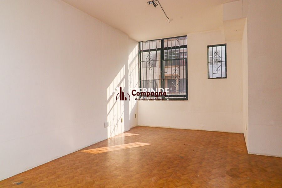 VENDA Loja na Rua Alberto Bins, Próximo a elevada,   com área privativa de 78,92 m². — foto 4