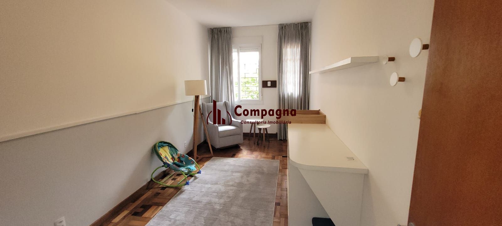 Casa 4 quartos reformada na Rua Andre Poente, residencial com potencial para comercial Próximo Hospital Moinhos de Vento — foto 3