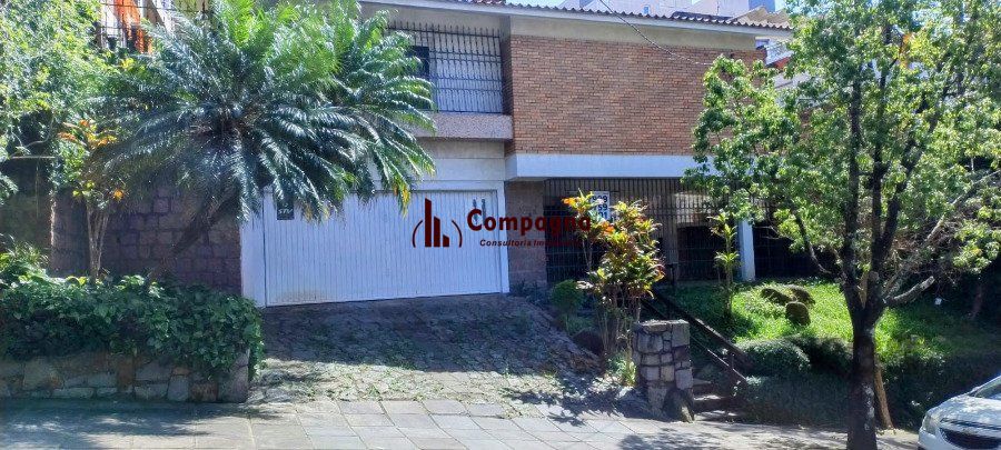 casa ampla, terreno excelente tamanho,  localização privilegiada em  porto alegre — foto 3