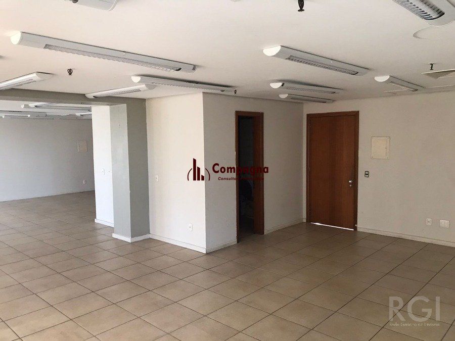 Conjunto/Sala para Venda - 90m², 0 dormitórios, Centro — foto 5