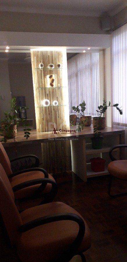 Conjunto/Sala para Venda - 47.74m², 0 dormitórios, Petrópolis