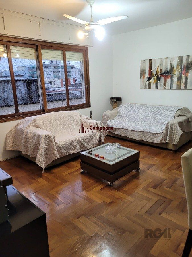 Apartamento 3 dormitórios com suite, Bairro Petrópolis, na Rua Coronel Lucas de Oliveira, próximo ao Zaffari da Ipiranga — foto 3