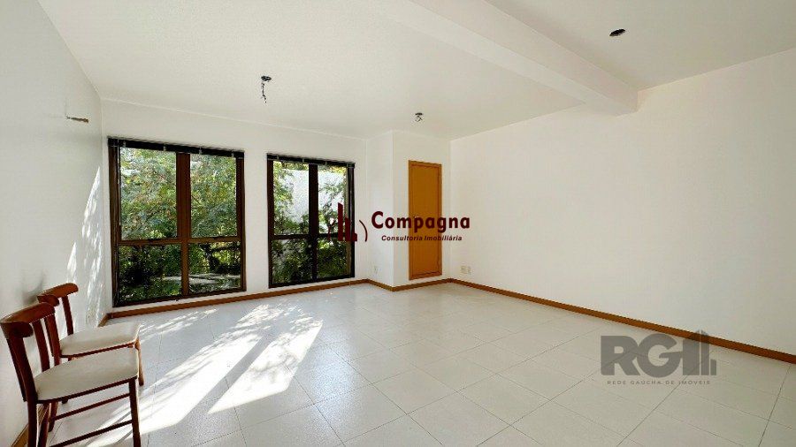 Conjunto/Sala para Venda - 37.98m², 0 dormitórios, Praia de Belas — foto 2