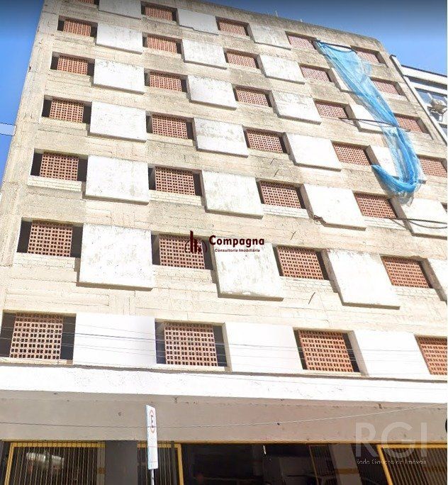 Box para Venda - 12m², 0 dormitórios, 1 vaga - Centro