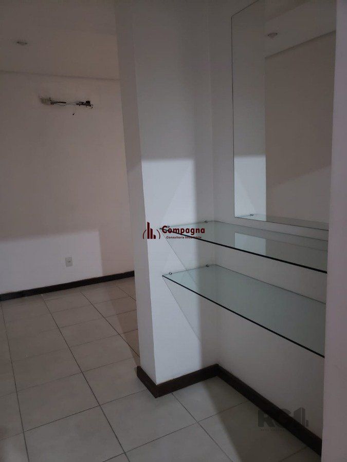 Sala Comercial à venda, 59m², São João - Porto Alegre — foto 4