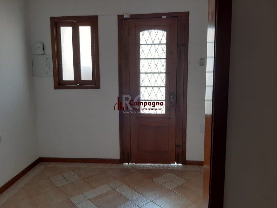 Casa para Venda - 150m², 3 dormitórios, sendo 1 suites, 4 vagas - Floresta — foto 2