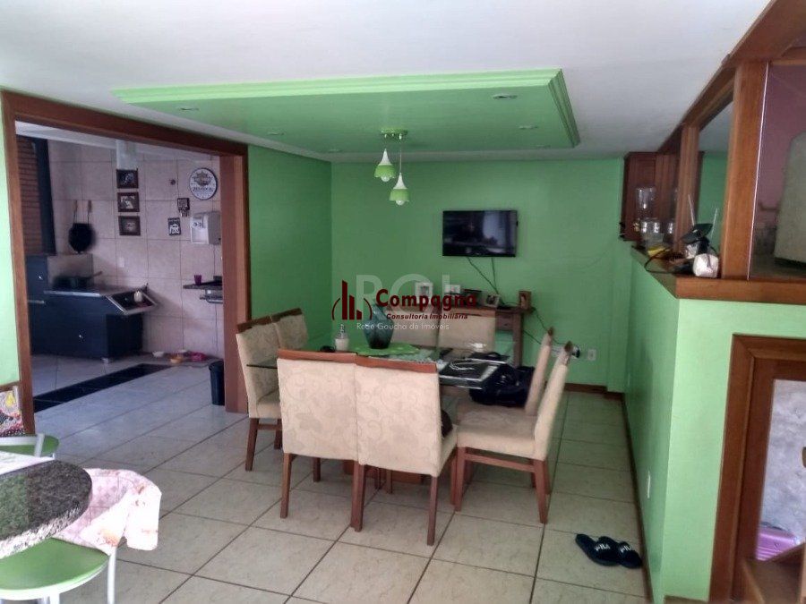 Casa para Venda - 188.54m², 3 dormitórios, sendo 1 suites, 2 vagas - Agronomia — foto 4