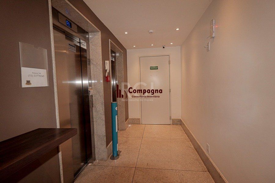 Conjunto/Sala para Venda - 47.55m², 0 dormitórios, Menino Deus — foto 3