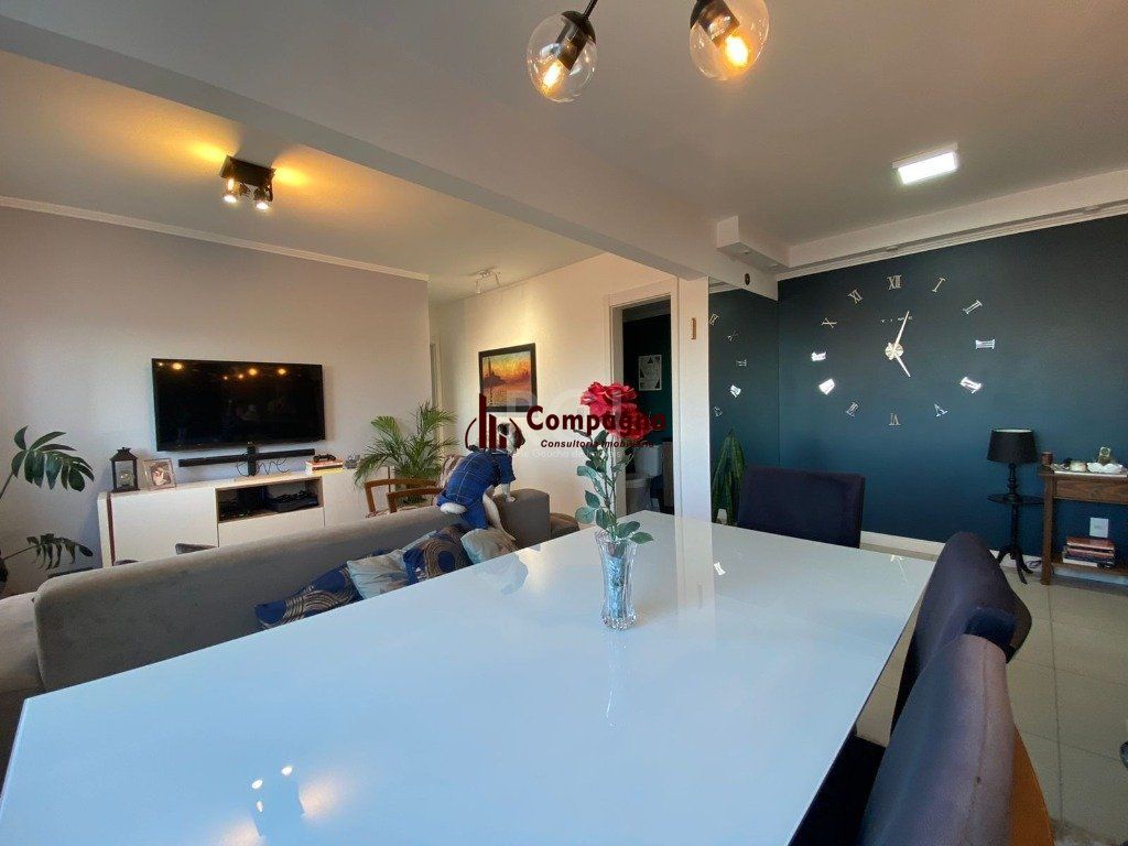 Apartamento para Venda - 65m², 2 dormitórios, sendo 1 suites, 1 vaga - Humaitá — foto 3