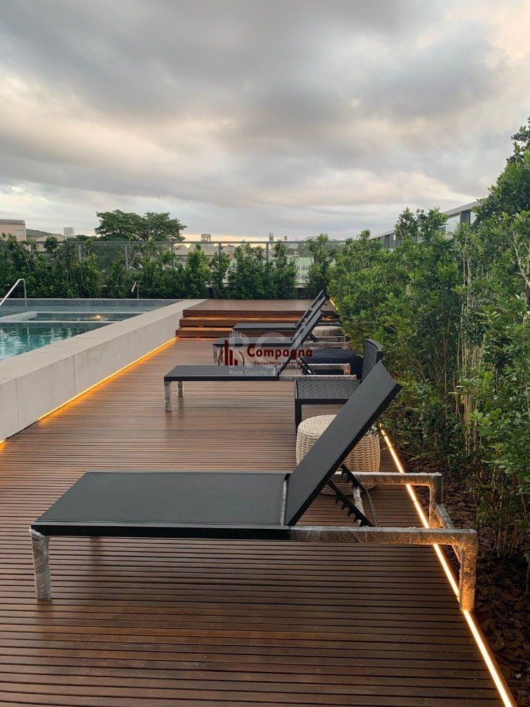 Apartamento para Venda - 35.55m², 1 dormitório, 1 vaga - Teresópolis — foto 2