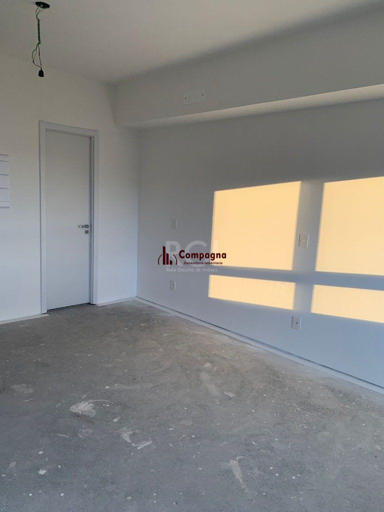 Apartamento para Venda - 35.85m², 1 dormitório, 1 vaga - Teresópolis — foto 3
