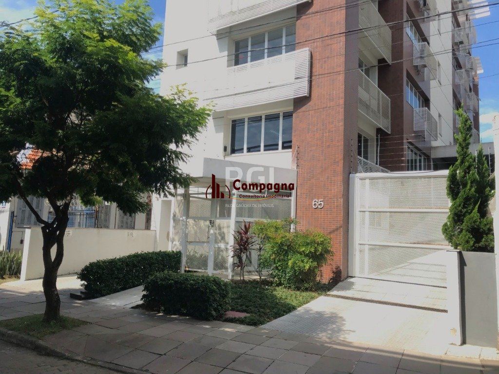 Conjunto/Sala para Venda - 123m², 0 dormitórios, 3 vagas - São João