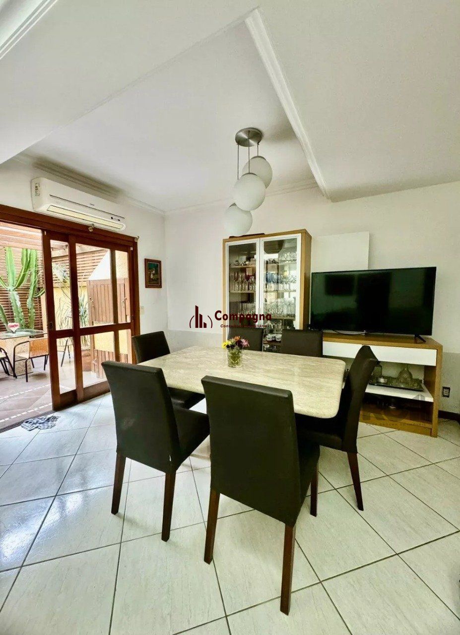 Casa de Condomínio 3 quartos à venda, 157m², Tristeza - Porto Alegre — foto 2