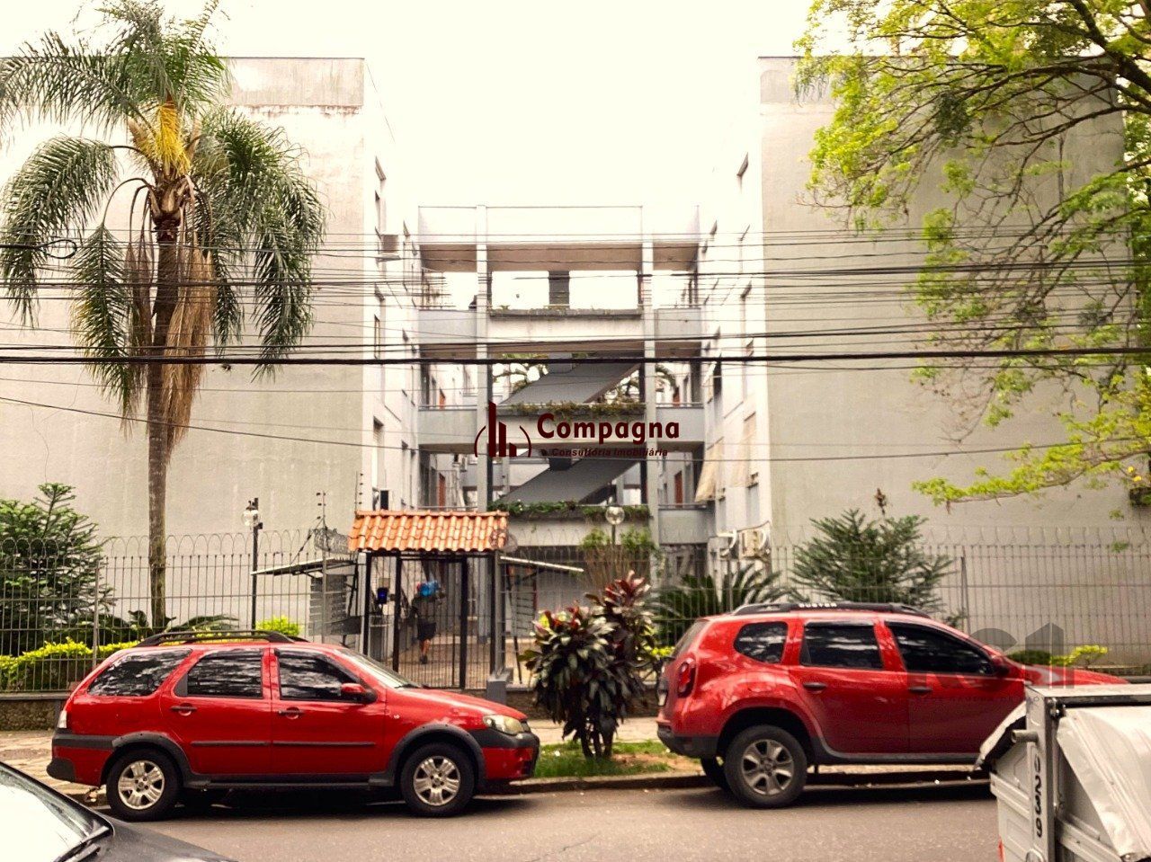Apartamento 4 quartos à venda, 76m², Menino Deus - Porto Alegre — foto 2