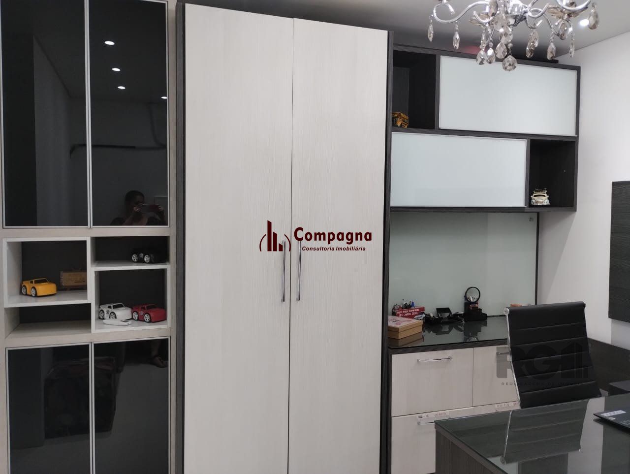 Sala Comercial à venda, 30m², Tristeza - Porto Alegre — foto 2