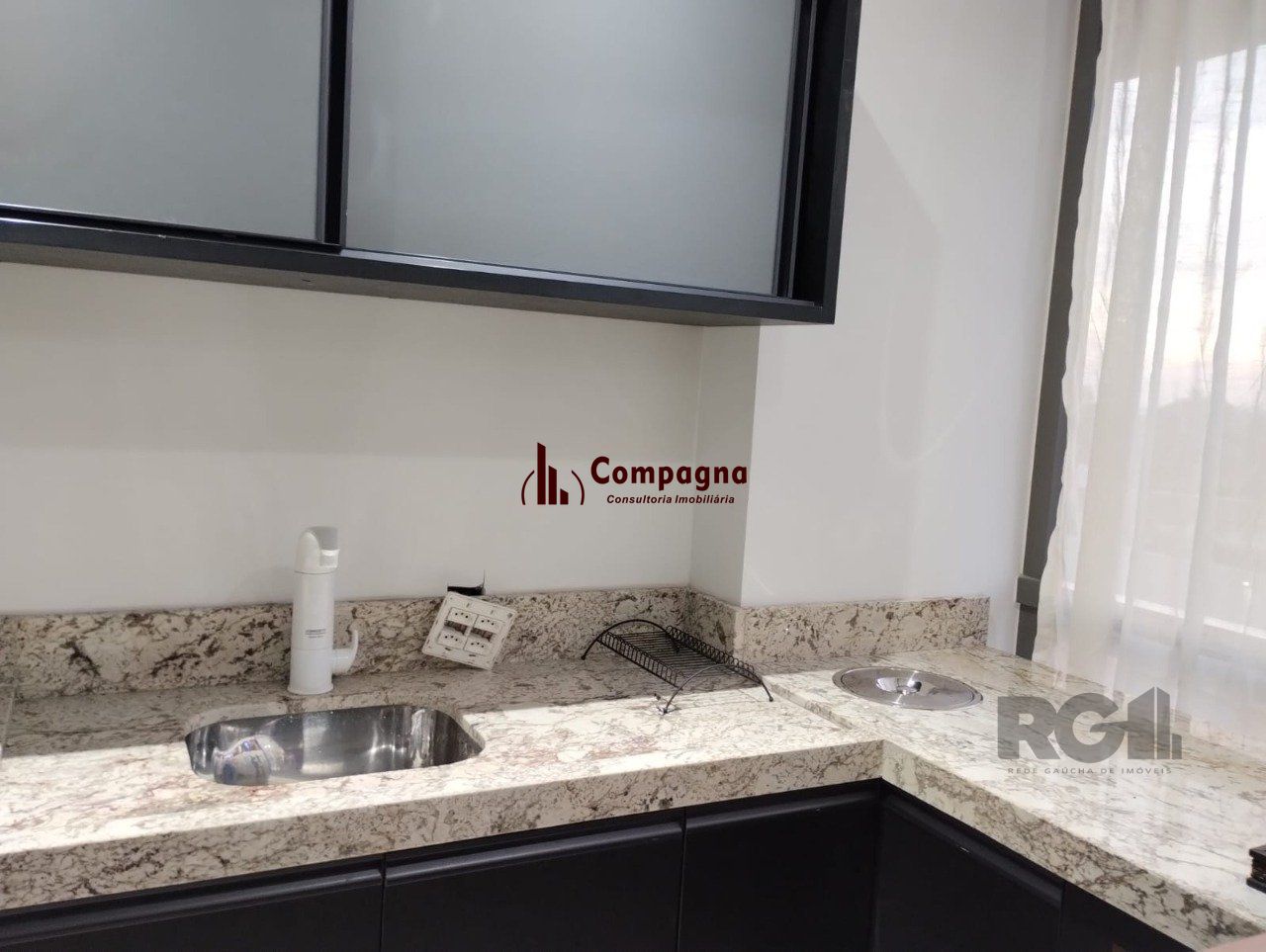 Sala Comercial à venda, 30m², Tristeza - Porto Alegre — foto 4