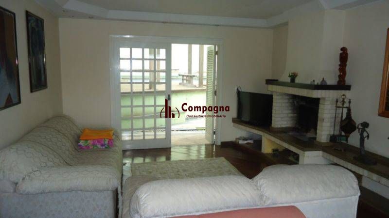 Casa para Venda - 400m², 4 dormitórios, sendo 1 suites, 4 vagas - Jardim Sabará — foto 4
