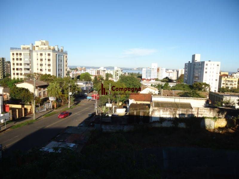 Casa Comercial para Venda - 400m², 5 dormitórios, sendo 1 suites, 4 vagas - Camaquã