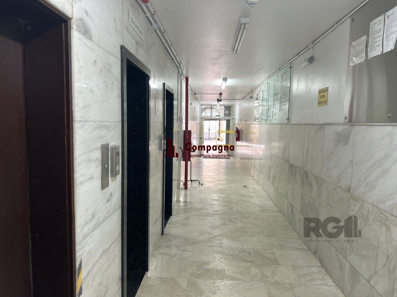 Sala Comercial à venda, 28m², Centro Histórico - Porto Alegre — foto 4