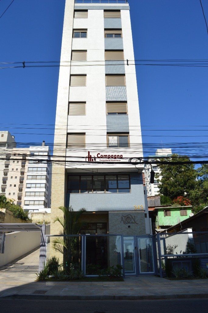 Lindo apartamento 2 dormitórios com 2 suítes, lavabo, vaga de garagem, amplo living 2 ambientes e cozinha com churrasqueira. — foto 2