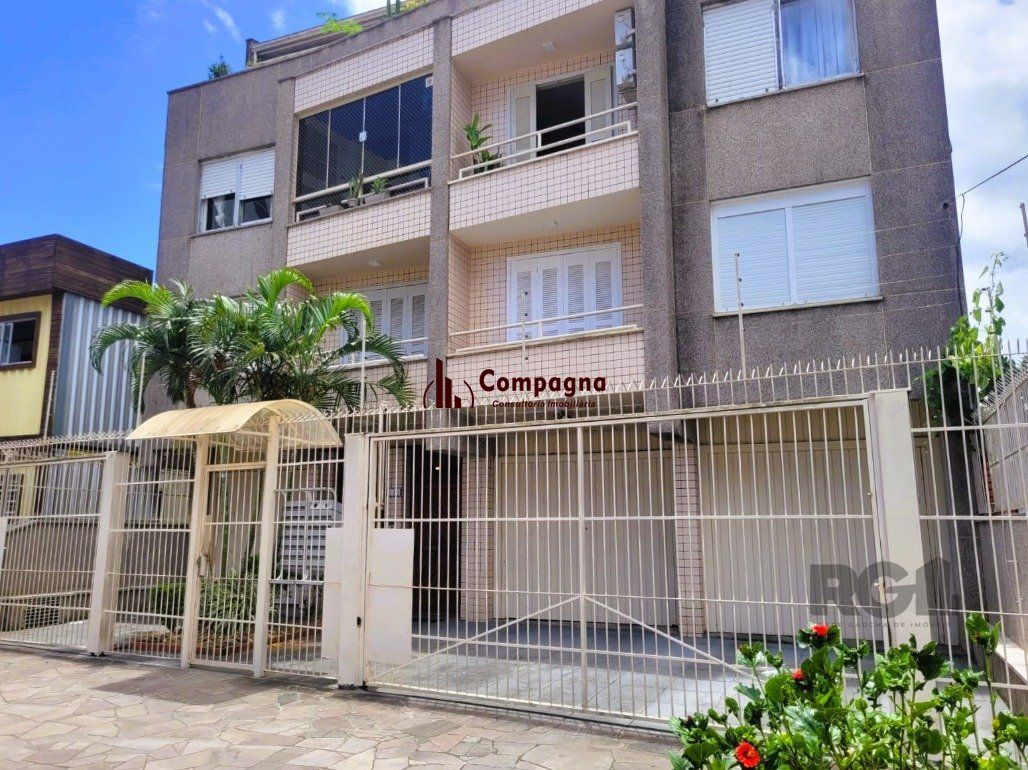 ÓTIMA OPORTUNIDADE NO BAIRRO SANTANA: LINDO DUPLEX COM VAGA COBERTA