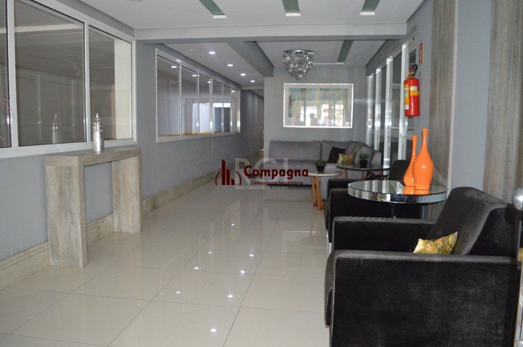 1 Dormitório c/garden, suíte, lavabo, churrasqueira e 1 Box, próximo ao Fórum. — foto 2