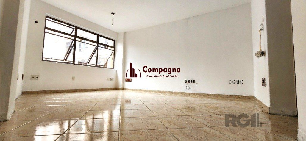 ÓTIMA SALA COMERCIAL BEM NO CENTRO DA CIDADE!