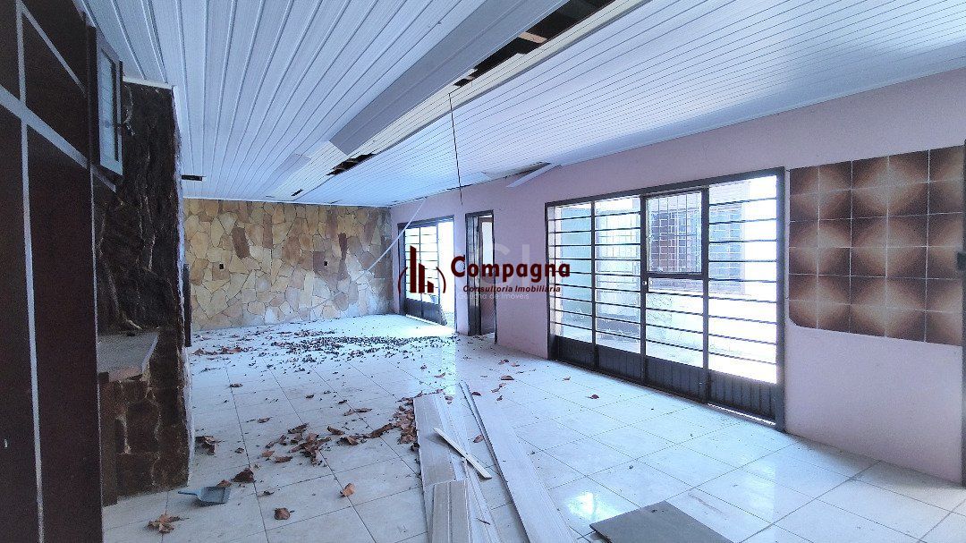 Casa para Venda - 190.8m², 3 dormitórios, 4 vagas - Rubem Berta — foto 4