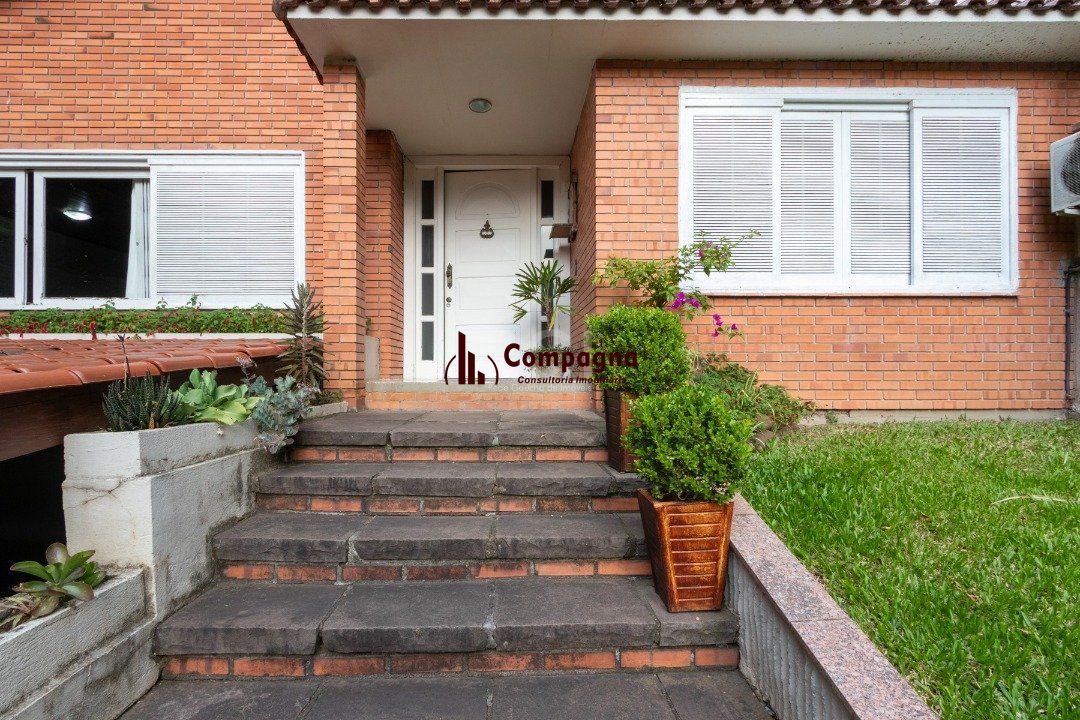 Casa para Venda - 300m², 4 dormitórios, sendo 2 suites, 4 vagas - Vila Assunção — foto 3