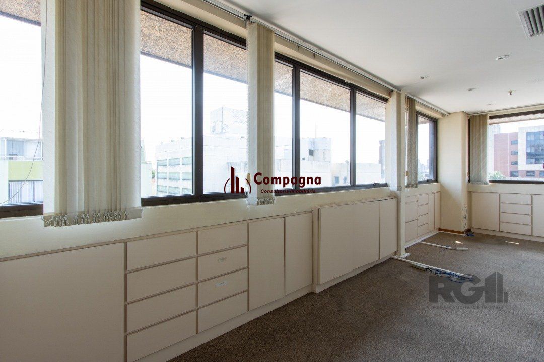 Sala Comercial à venda, 52m², Menino Deus - Porto Alegre