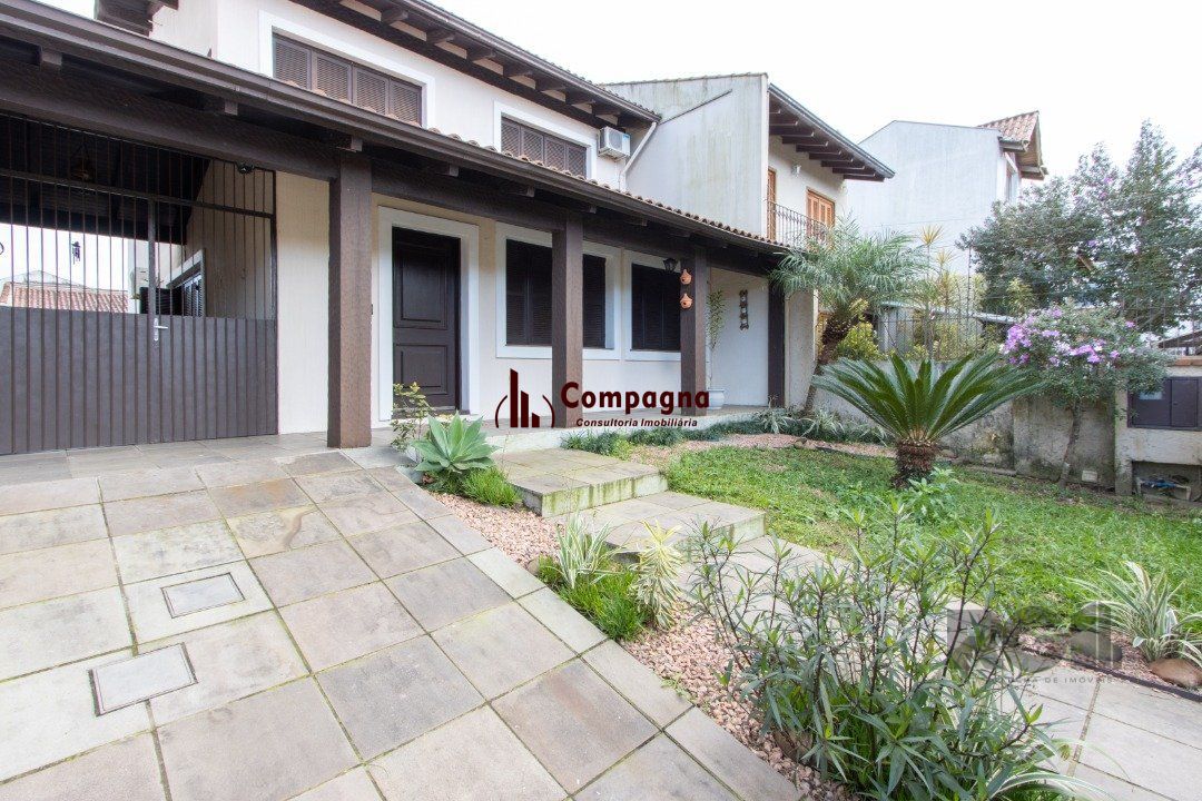 Casa para Venda - 200m², 3 dormitórios, sendo 1 suites, 3 vagas - Jardim Verde — foto 2