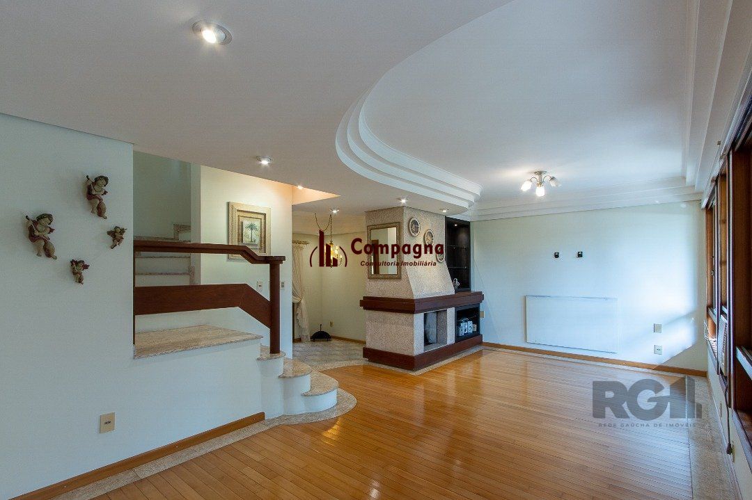 Casa de Condomínio 4 quartos à venda, 216m², Tristeza - Porto Alegre