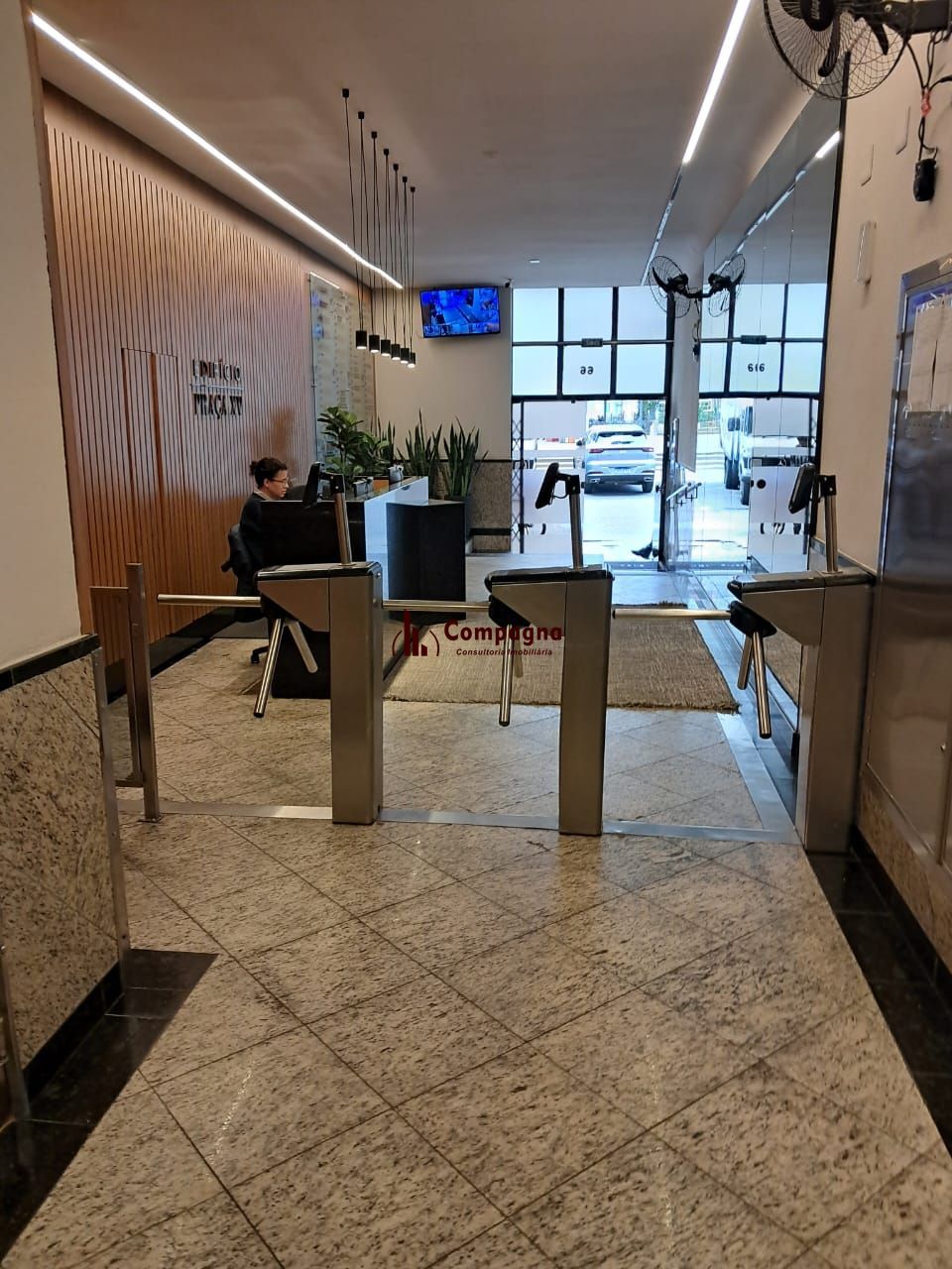 Conjunto/Sala para Venda - 57m² privativos no Centro Histórico