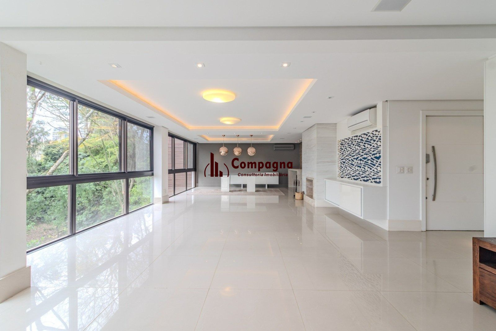 Alto Padrão no TERRAZAS: 4 Suítes, 312m² e Vista Incrível para a Natureza