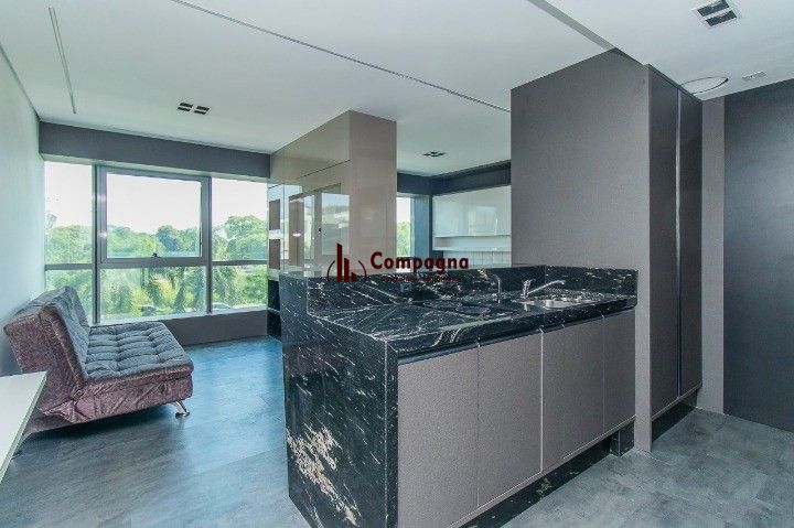 LOFT MOBILIADO PARA VENDA NO BAIRRO PRAIA DE BELAS - 41M² DE ÁREA PRIVATIVA - 01 VAGA DE ESTACIONAMENTO — foto 2