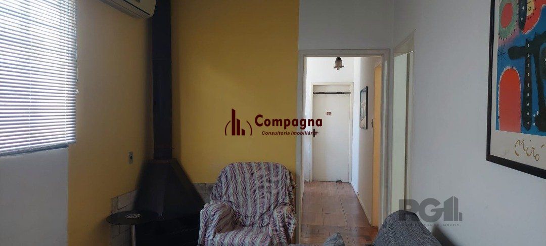 CASA COM EXTENSO PÁTIO NO CAMAQUÃ — foto 4